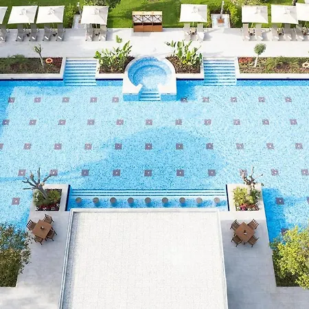 Gloria Serenity Complex